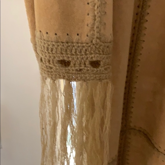 Mertillo Tan suede trench coat. Size XL - Picture 3 of 5